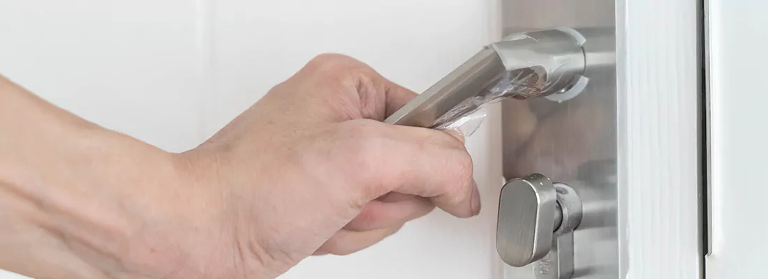 Expert Garage Door Opener Repair and Installation in Tamarac, FL